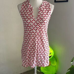 Chicos Size 00 red & white sleeveless blouse
